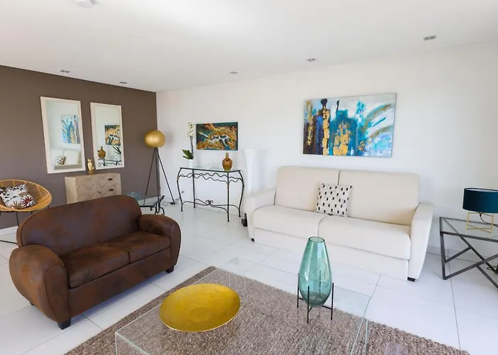 Azzurra Aparthotel 4*