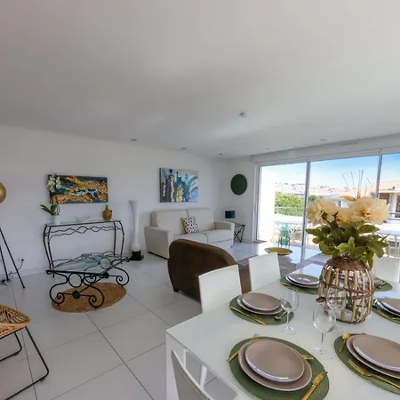 Azzurra Aparthotel 4*