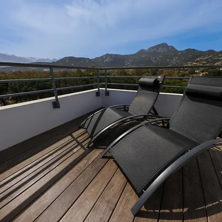 Ξενοδοχείο με διαμερίσματα Azzurra 4*